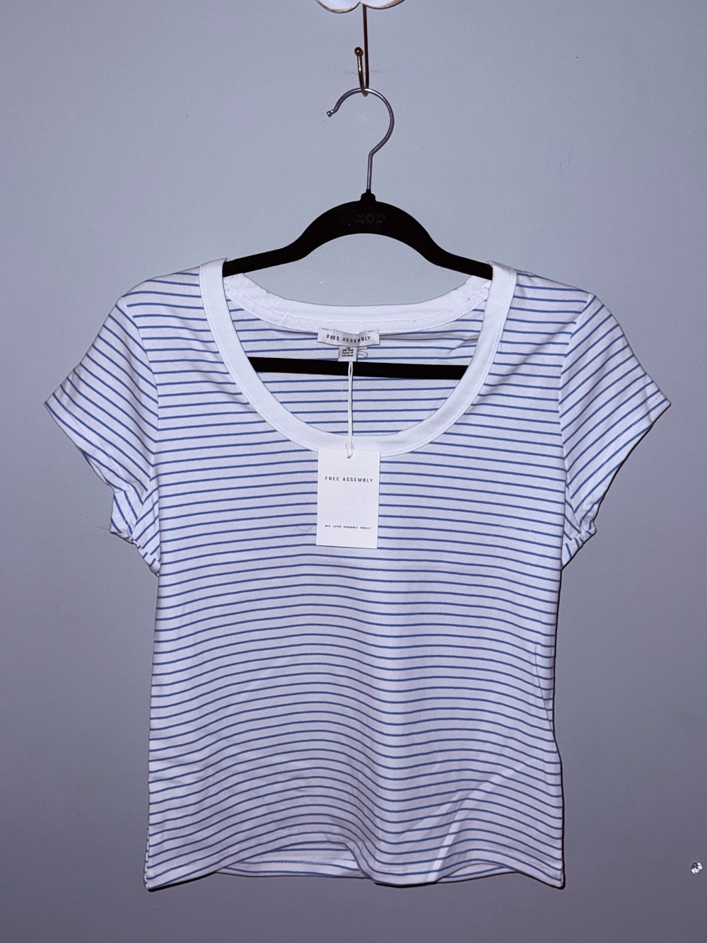 Free Assembly White & Navy Striped Scoop Neck Tee